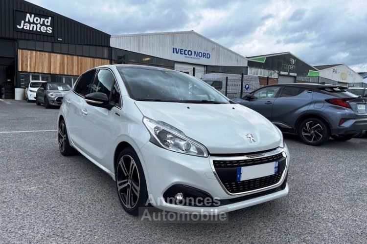 Peugeot 208 1.2 PURETECH 110CH E6.C GT LINE S&S EAT6 5P - <small></small> 11.990 € <small>TTC</small> - #5