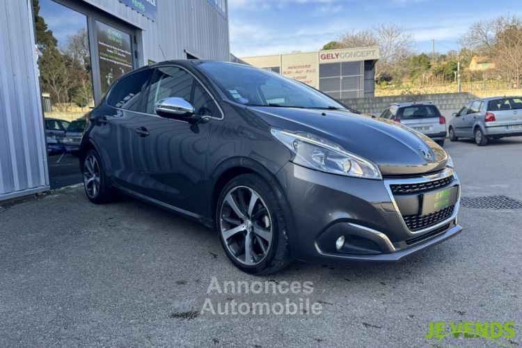 Peugeot 208 1.2 PureTech 110ch Féline 5p - <small></small> 7.990 € <small>TTC</small> - #3