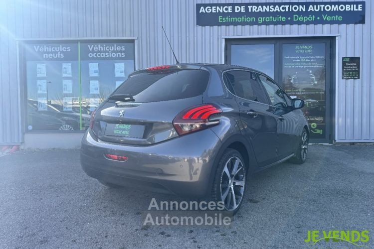 Peugeot 208 1.2 PureTech 110ch Féline 5p - <small></small> 7.990 € <small>TTC</small> - #4