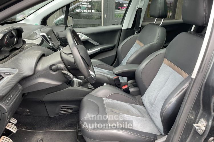 Peugeot 208 1.2 puretech 110ch feline avec toit panoramique camera navigation sieges cuir-alcantara - <small></small> 7.990 € <small>TTC</small> - #8