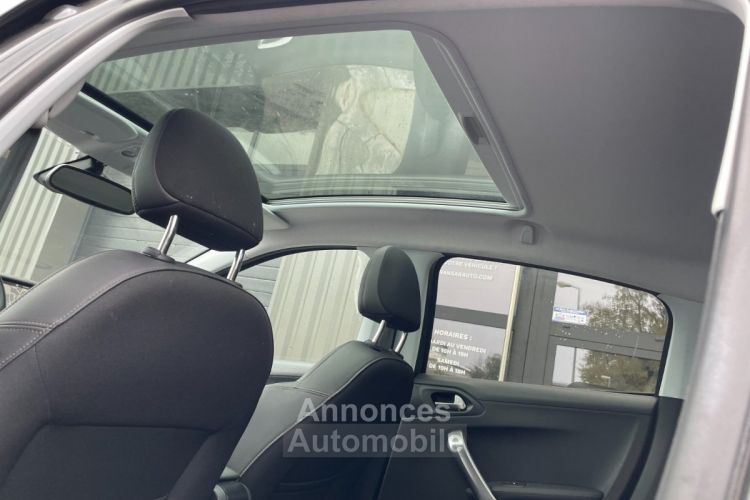 Peugeot 208 1.2 puretech 110ch feline avec toit panoramique camera navigation sieges cuir-alcantara - <small></small> 7.990 € <small>TTC</small> - #20