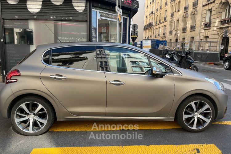 Peugeot 208 1.2 PureTech 110ch SS BVM5 Féline - <small></small> 10.190 € <small>TTC</small> - #21