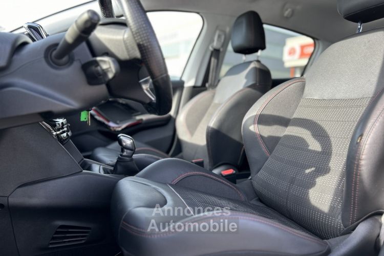 Peugeot 208 1.2 PureTech 110ch S&S BVM5 GT Line - <small></small> 9.990 € <small>TTC</small> - #12