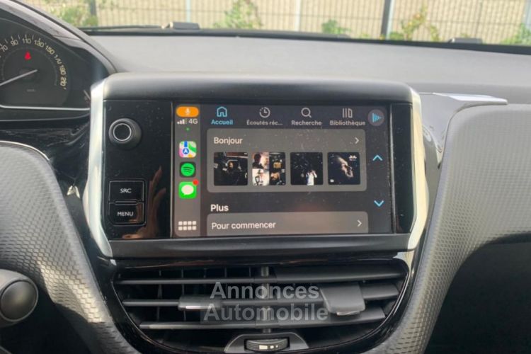 Peugeot 208 1.2 puretech 110CH TECH EDITION CARPLAY + CAMÉRA DE RECUL - <small></small> 12.900 € <small>TTC</small> - #17