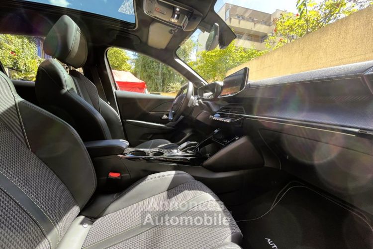 Peugeot 208 1.2 PURETECH 130 S&S 7CV GT LINE EAT8 *ENTRETIEN REALISE AOUT 2024* - <small></small> 18.990 € <small>TTC</small> - #13