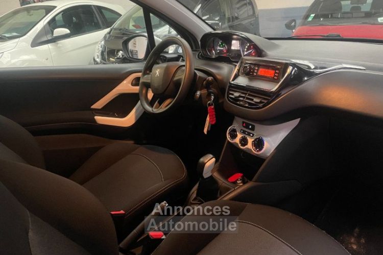 Peugeot 208 1.2 PURETECH 68CH LIKE 3P - <small></small> 5.990 € <small>TTC</small> - #5