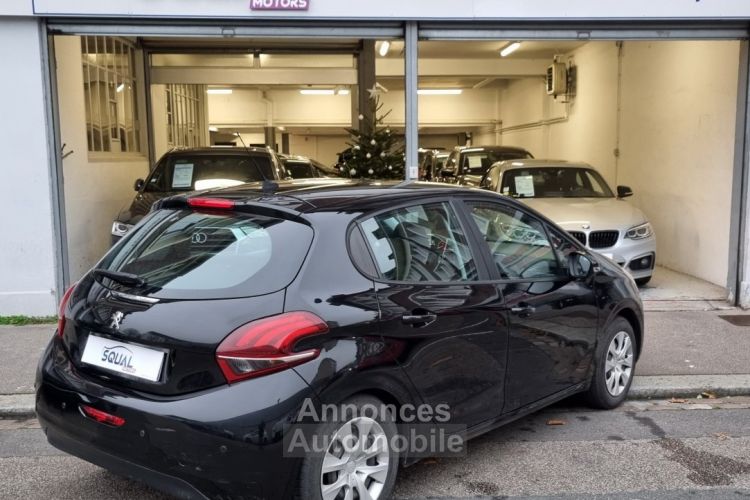 Peugeot 208 1.2 PureTech 68ch Like 5p - <small></small> 8.900 € <small>TTC</small> - #5