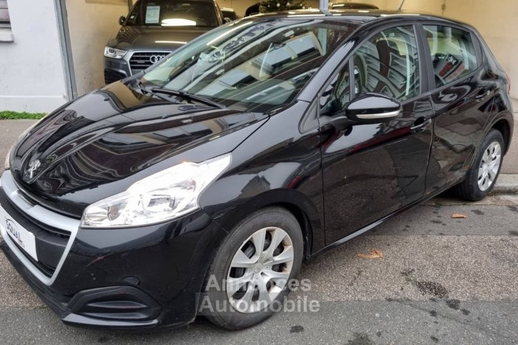 Peugeot 208 1.2 PureTech 68ch Like 5p - <small></small> 8.900 € <small>TTC</small> - #24