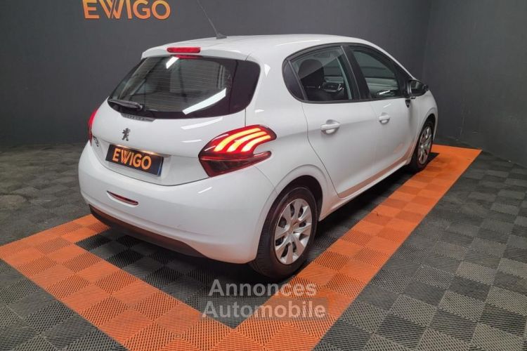 Peugeot 208 1.2 PURETECH 68ch LIKE Clim - <small></small> 7.690 € <small>TTC</small> - #4