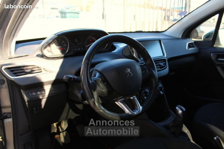 Peugeot 208 1.2 PURETECH 80 STYLE DISTIB OK - <small></small> 6.990 € <small>TTC</small> - #9