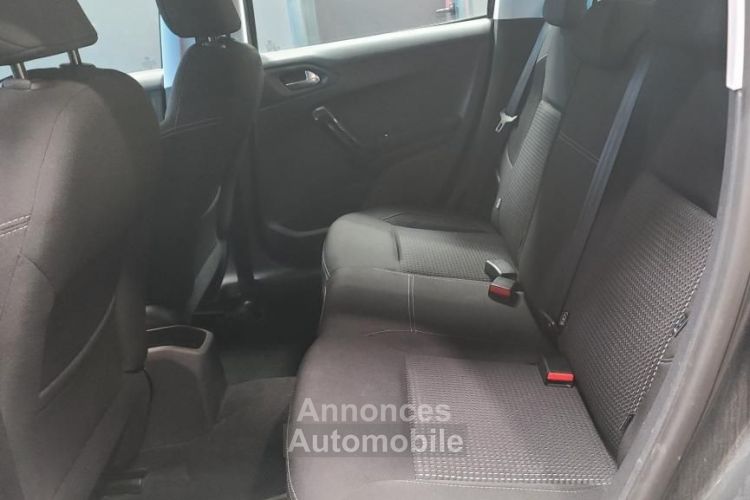 Peugeot 208 1.2 PURETECH 80ch ALLURE DISTRI NEUVE - <small></small> 6.490 € <small>TTC</small> - #9