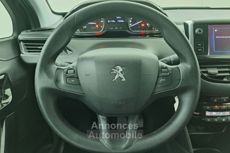 Peugeot 208 1.2 PureTech 82 Active 5p - <small></small> 7.990 € <small>TTC</small> - #16