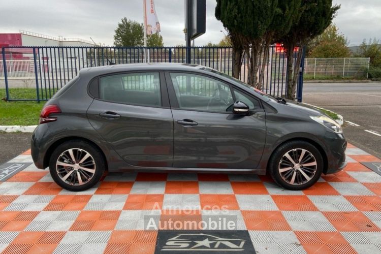 Peugeot 208 1.2 PureTech 82 ALLURE TOIT PANORAMIQUE - <small></small> 8.900 € <small>TTC</small> - #4