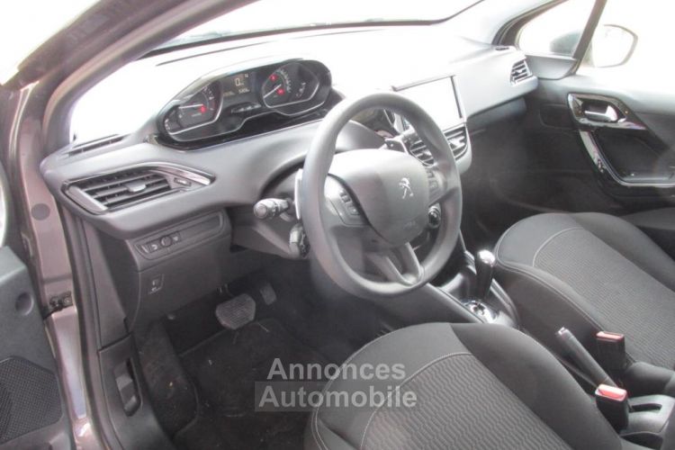 Peugeot 208 1.2 PURETECH 82 BVA ACTIVE Gris - <small></small> 16.500 € <small>TTC</small> - #5