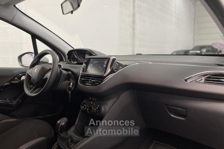 Peugeot 208 1.2 PureTech 82 CH Active - GARANTIE 6 MOIS - <small></small> 5.990 € <small>TTC</small> - #15