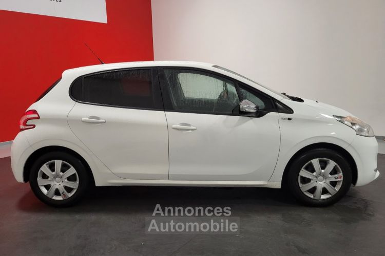 Peugeot 208 1.2 PURETECH 82 STYLE + DISTRIBUTION OK - <small></small> 7.390 € <small>TTC</small> - #8