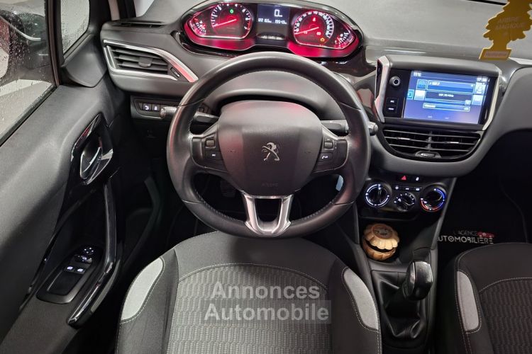 Peugeot 208 1.2 PURETECH 82 STYLE + DISTRIBUTION OK - <small></small> 7.390 € <small>TTC</small> - #13