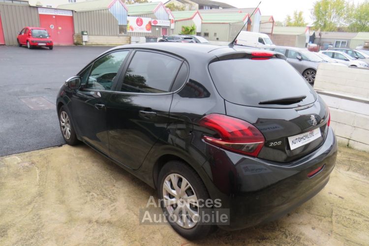 Peugeot 208 1.2 PURETECH 82 URBAN SOUL 5P - <small></small> 7.990 € <small>TTC</small> - #4