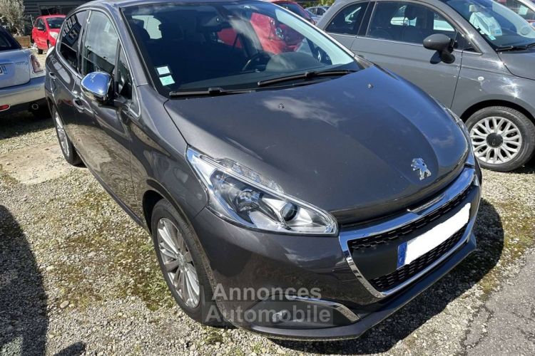 Peugeot 208 1.2 PureTech 82ch Allure 5p - <small></small> 11.490 € <small>TTC</small> - #2