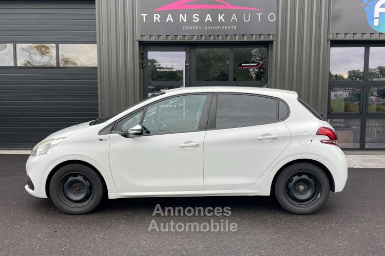 Peugeot 208 1.2 puretech 82ch bvm5 style - <small></small> 7.990 € <small>TTC</small> - #2