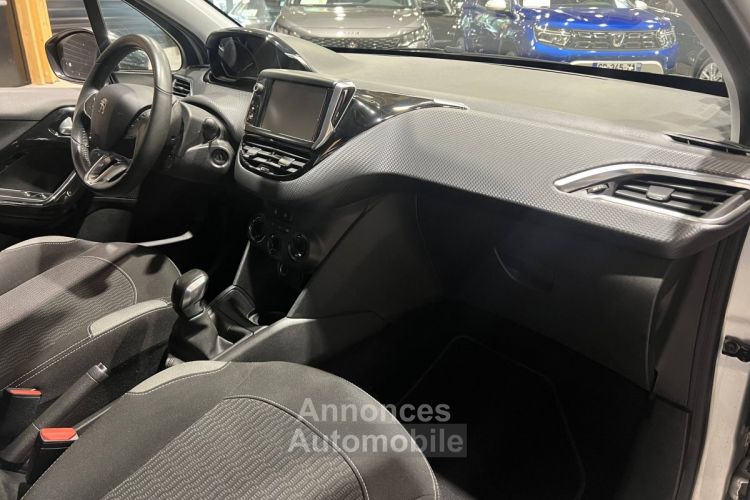 Peugeot 208 1.2 PureTech 82ch BVM5 Style - <small></small> 7.990 € <small>TTC</small> - #19