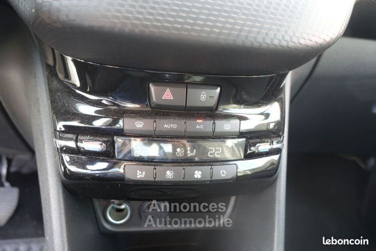 Peugeot 208 1.2 PURETECH 82CH E6.C ALLURE 5P - <small></small> 9.990 € <small>TTC</small> - #12