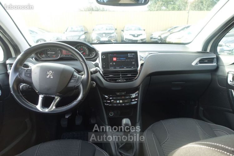 Peugeot 208 1.2 PURETECH 82CH E6.C ALLURE 5P - <small></small> 9.990 € <small>TTC</small> - #14