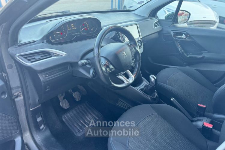 Peugeot 208 1.2 PureTech 82ch Style 5p - <small></small> 7.990 € <small>TTC</small> - #4