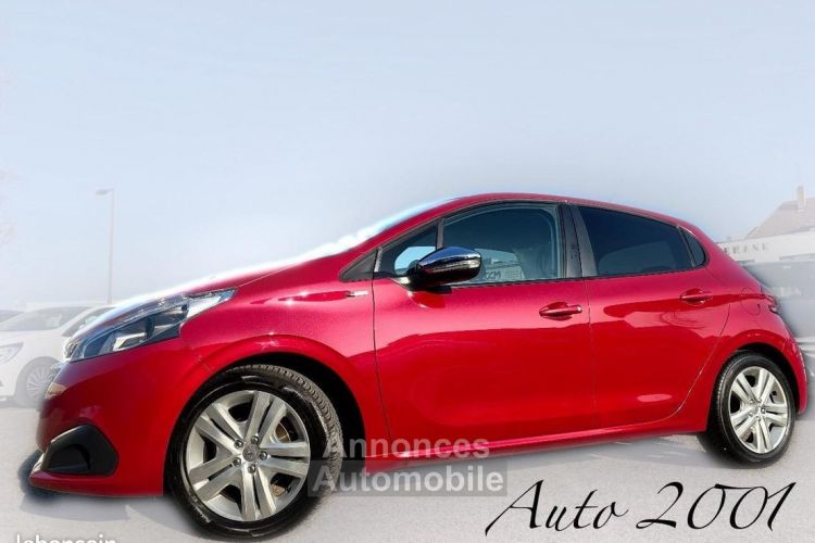 Peugeot 208 1.2 PURETECH 82CH STYLE 5P - <small></small> 7.490 € <small>TTC</small> - #1