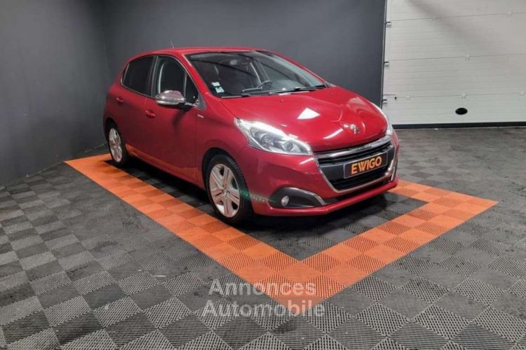 Peugeot 208 1.2 PURETECH 82ch STYLE 5p COURROIE OK - <small></small> 5.990 € <small>TTC</small> - #3