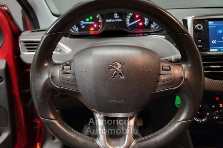 Peugeot 208 1.2 PURETECH 82ch STYLE 5p COURROIE OK - <small></small> 5.990 € <small>TTC</small> - #10