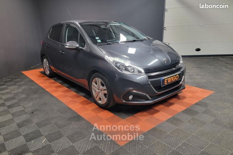 Peugeot 208 1.2 PURETECH 82ch STYLE COURROIE CHANGEE - <small></small> 7.490 € <small>TTC</small> - #3