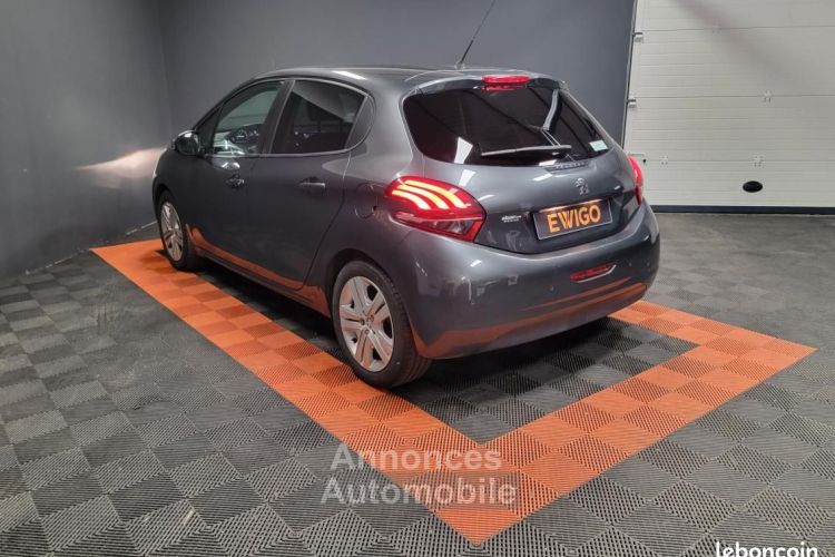 Peugeot 208 1.2 PURETECH 82ch STYLE COURROIE CHANGEE - <small></small> 7.490 € <small>TTC</small> - #4