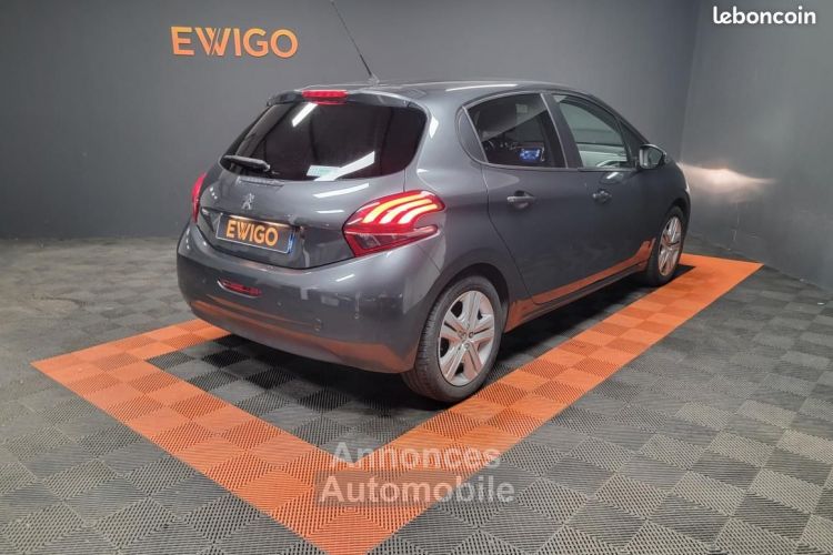 Peugeot 208 1.2 PURETECH 82ch STYLE COURROIE CHANGEE - <small></small> 7.490 € <small>TTC</small> - #6