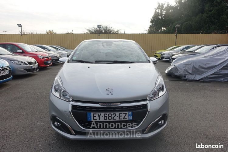 Peugeot 208 1.2 PURETECH 82CH TECH EDITION 5P - <small></small> 10.290 € <small>TTC</small> - #1