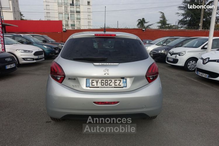 Peugeot 208 1.2 PURETECH 82CH TECH EDITION 5P - <small></small> 10.290 € <small>TTC</small> - #6