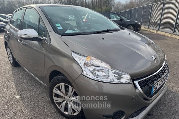 Peugeot 208 1.2 PURETECH STYLE 5P - <small></small> 7.490 € <small>TTC</small> - #5