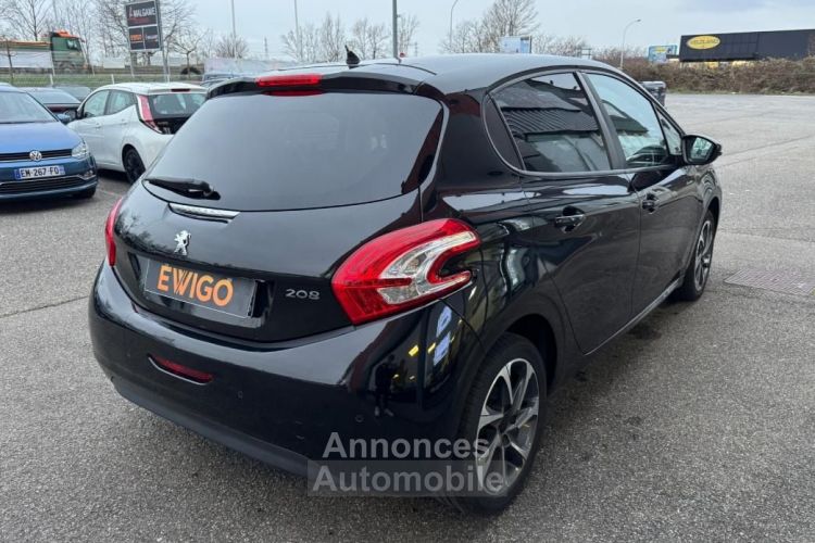 Peugeot 208 1.2 PURETECH STYLE 82ch Boitier Bio Ethanol-Distribution changée - <small></small> 5.800 € <small>TTC</small> - #5