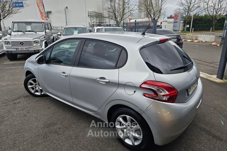 Peugeot 208 1.2 vti 165002 KMS - <small></small> 5.990 € <small>TTC</small> - #5