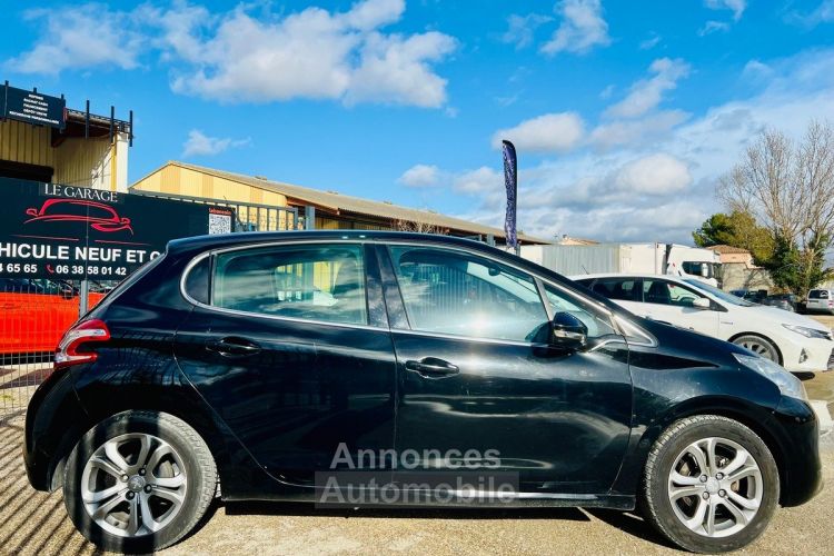 Peugeot 208 1.2 vti - <small></small> 4.990 € <small>TTC</small> - #9