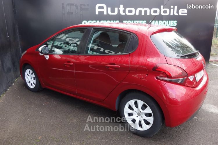 Peugeot 208 1.2 VTI 68ch BVM5 Access 5P - <small></small> 4.990 € <small>TTC</small> - #6