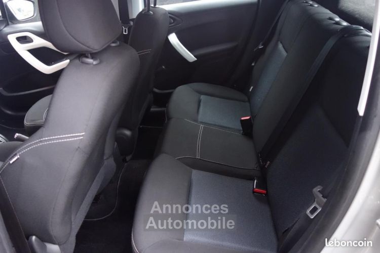 Peugeot 208 1.2 VTI 68ch BVM5 Like 5P - <small></small> 6.990 € <small>TTC</small> - #12