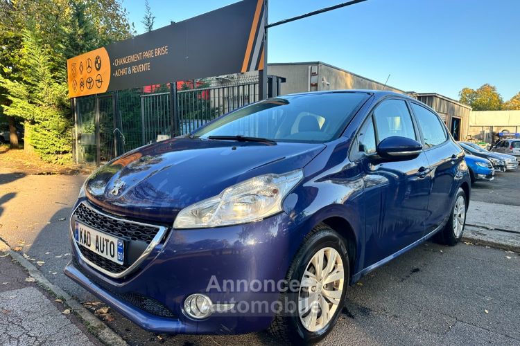 Peugeot 208 1.2 VTI 82 ACTIVE 5P - <small></small> 6.995 € <small>TTC</small> - #1