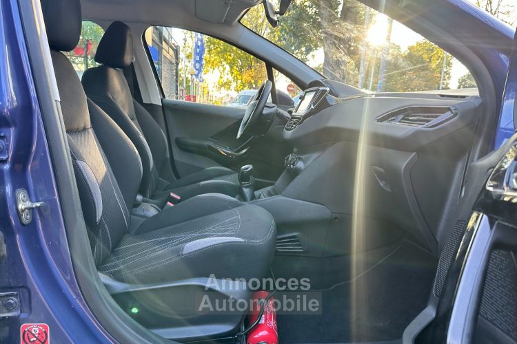 Peugeot 208 1.2 VTI 82 ACTIVE 5P - <small></small> 6.995 € <small>TTC</small> - #6