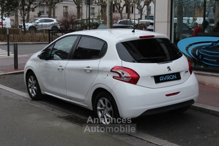 Peugeot 208 1.2 VTI 82 STYLE 5P - <small></small> 6.490 € <small>TTC</small> - #20