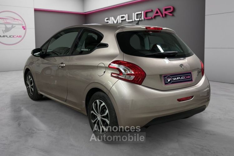 Peugeot 208 1.2 VTi 82ch BVM5 Active - <small></small> 5.990 € <small>TTC</small> - #3