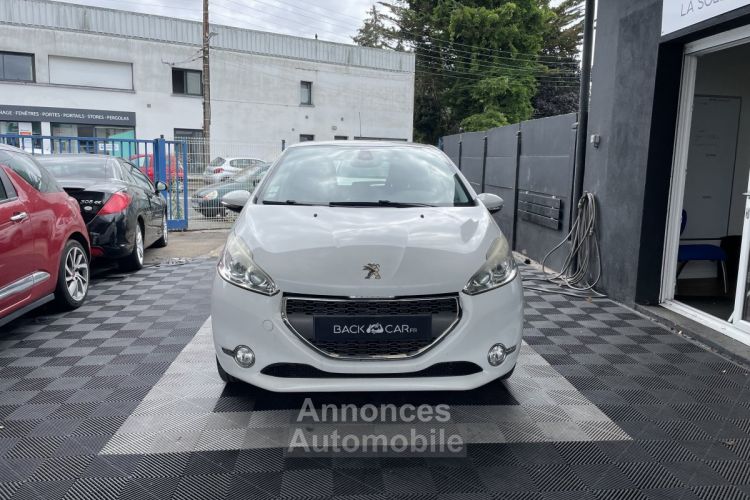 Peugeot 208 1.2 VTi 82ch BVM5 Allure - <small></small> 5.990 € <small>TTC</small> - #2