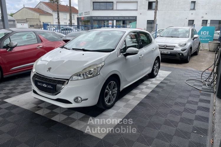 Peugeot 208 1.2 VTi 82ch BVM5 Allure - <small></small> 5.990 € <small>TTC</small> - #3