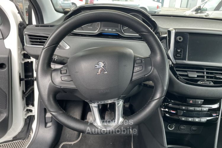 Peugeot 208 1.2 VTi 82ch BVM5 Allure - <small></small> 5.990 € <small>TTC</small> - #10