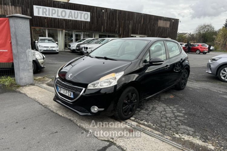 Peugeot 208 1.2 VTi Active + Clim - <small></small> 6.490 € <small>TTC</small> - #1